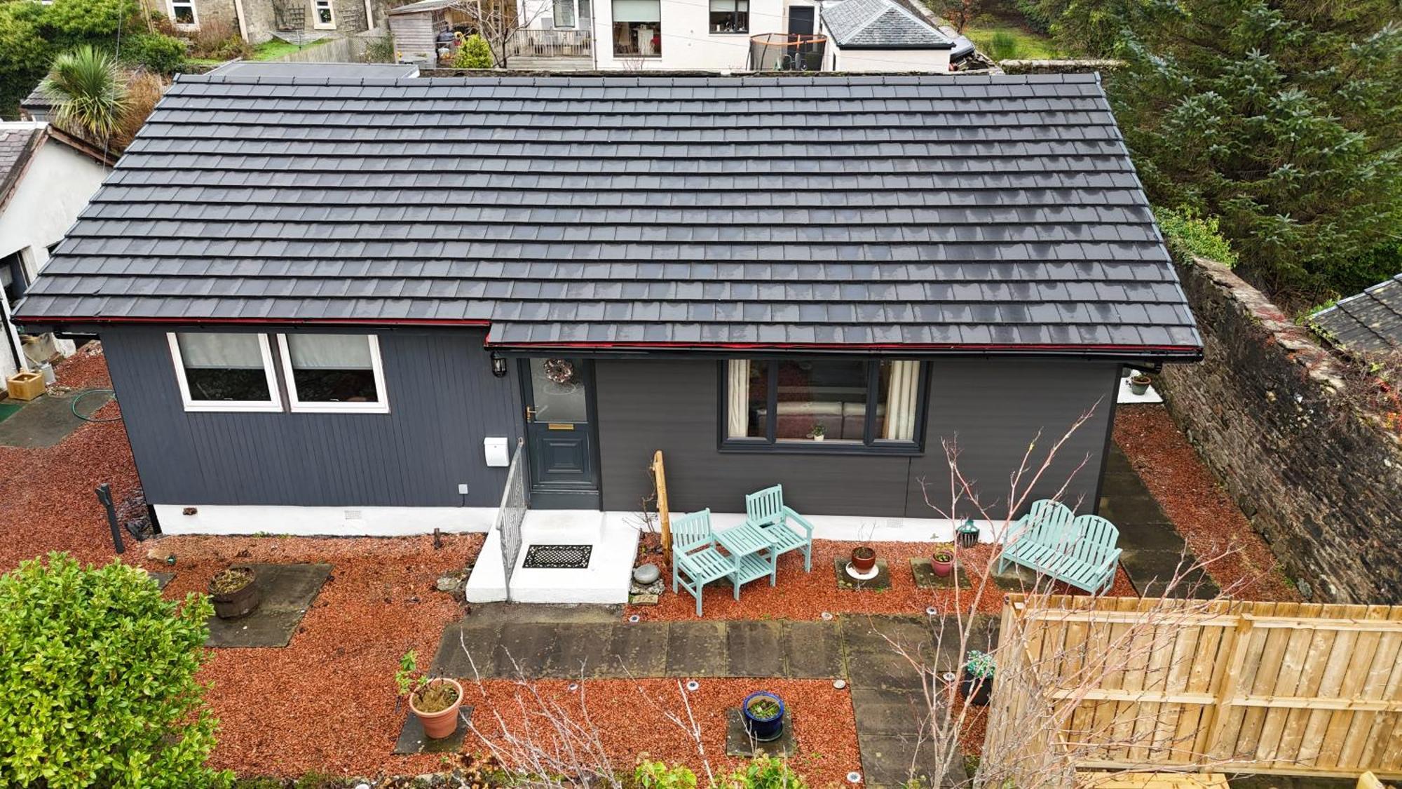 175 On Clyde - Spacious & Cosy Cedar Wood Bungalow 헬렌스버그 외부 사진